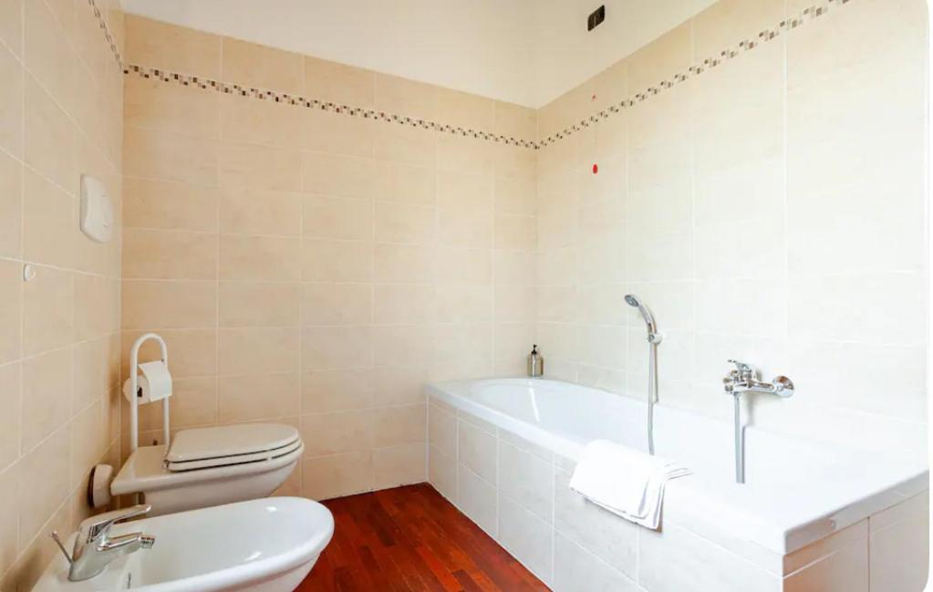 Apartamento Il Nido Della Cicogna Certosa di Pavia Exterior foto