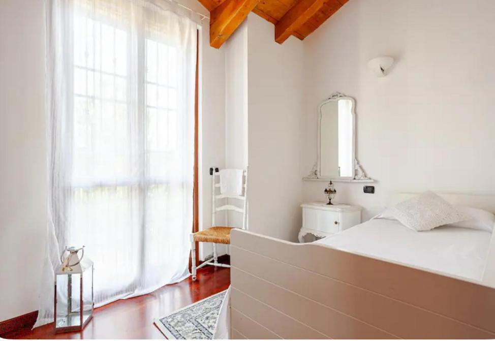 Apartamento Il Nido Della Cicogna Certosa di Pavia Exterior foto