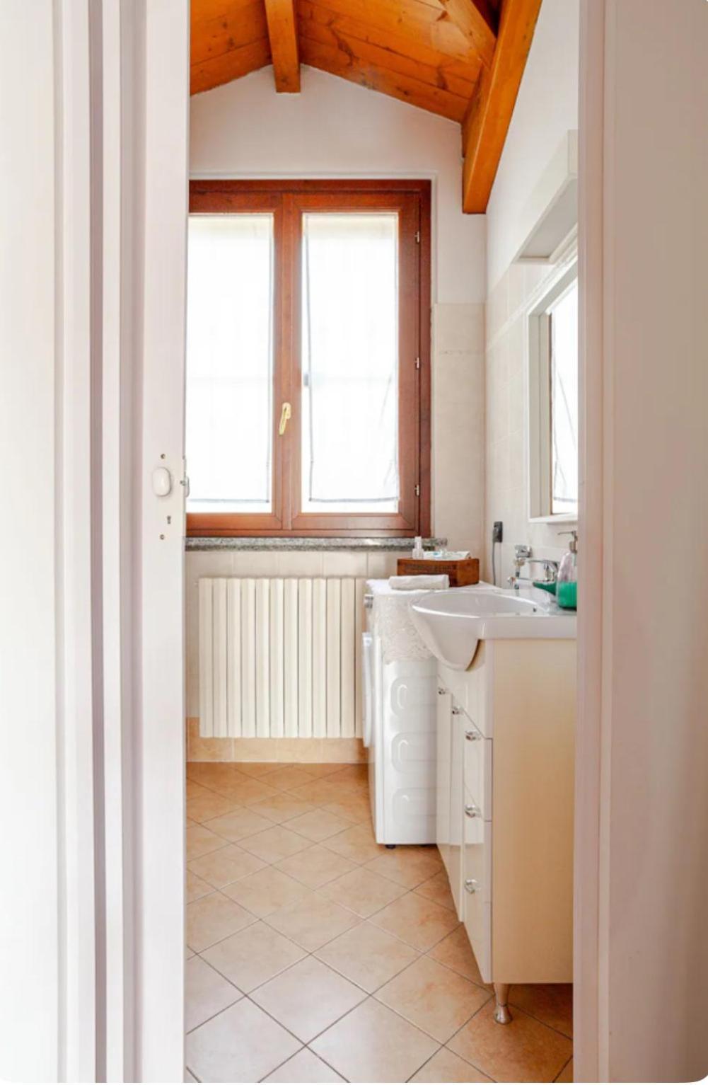Apartamento Il Nido Della Cicogna Certosa di Pavia Exterior foto